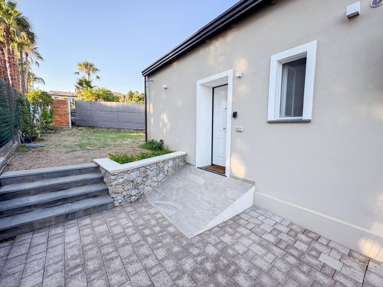 Giandra Rooms And Garden Messina Exterior photo